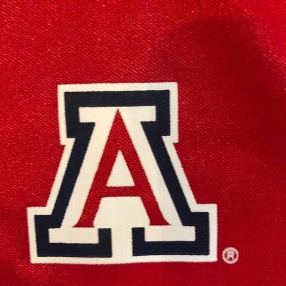 NWOT University of Arizona shiny V neck top.  Large - Picture 4 of 9